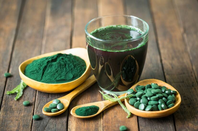 Spirulina in klorela: kakšni so njuni učinki? Kako ju jemati?